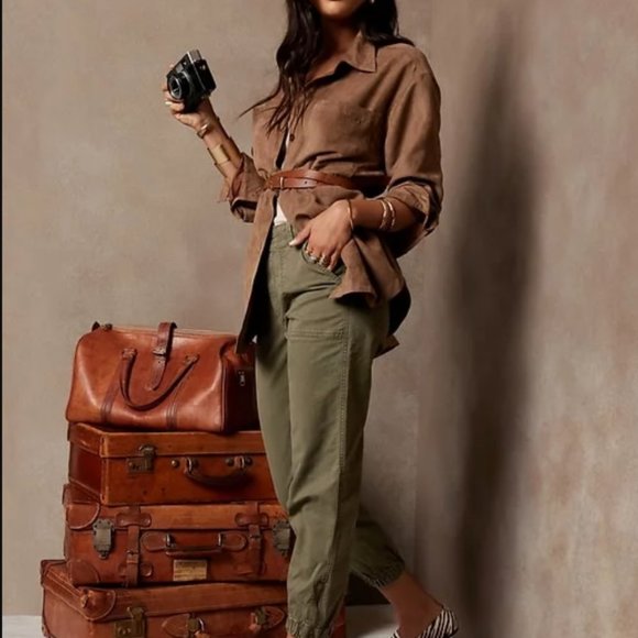 Banana Republic Authentic Chino Utility Jogger Cropped High Waisted - Picture 2 of 7